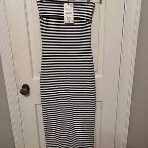 ZARA NEW WITH TAGS-black and white bodycon dress